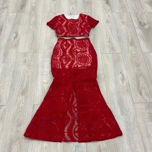 Lace red matching set (skirt and top)